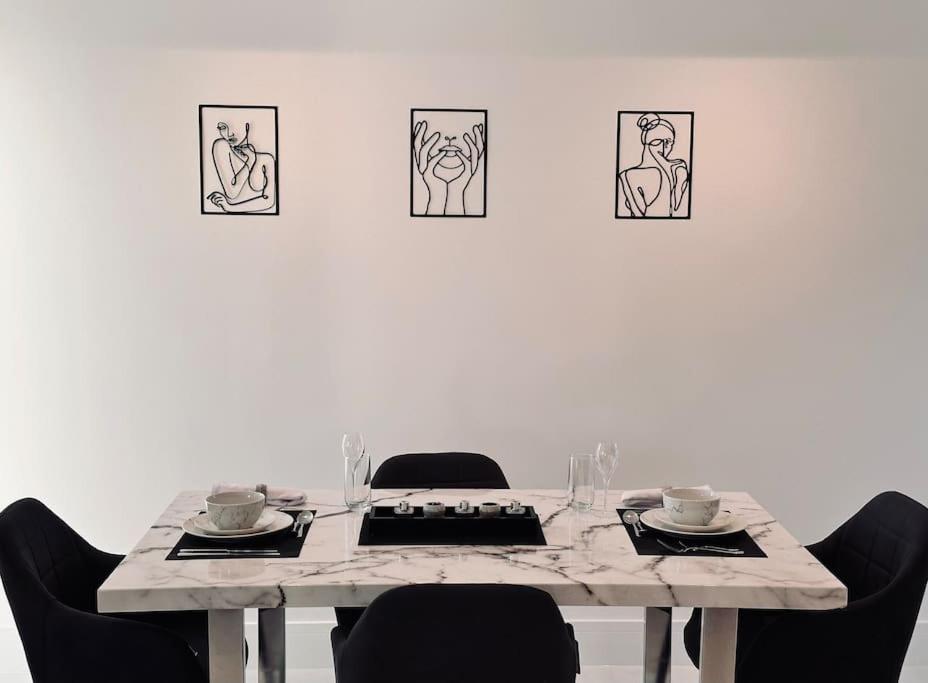 Apartment 34 Cliff Edge Interior Designed Luxury With Sea Views Newquay (Cornwall)